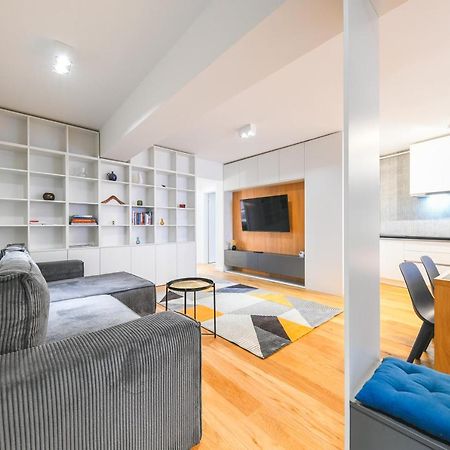 Charming 2 Bedroom Apartment Kluž Exteriér fotografie
