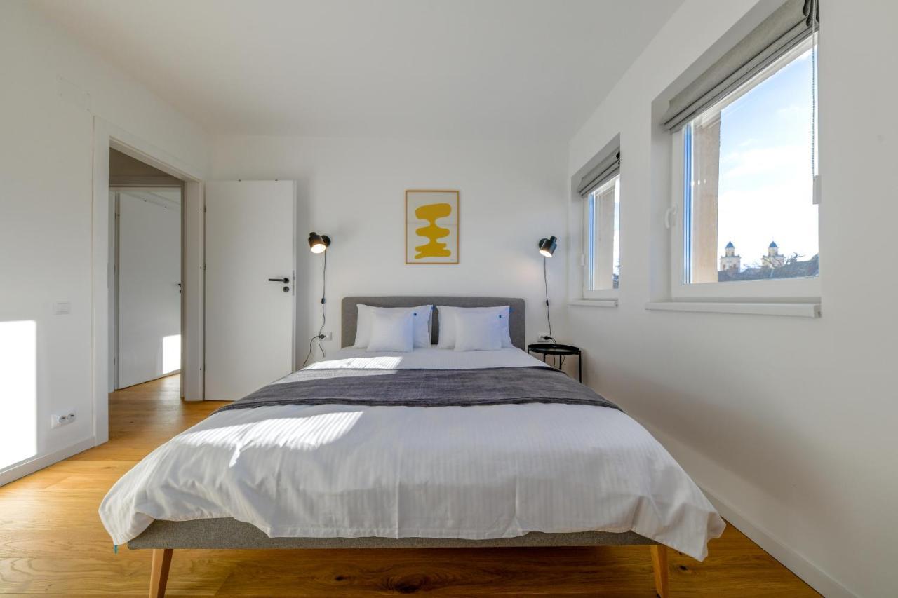 Charming 2 Bedroom Apartment Kluž Exteriér fotografie