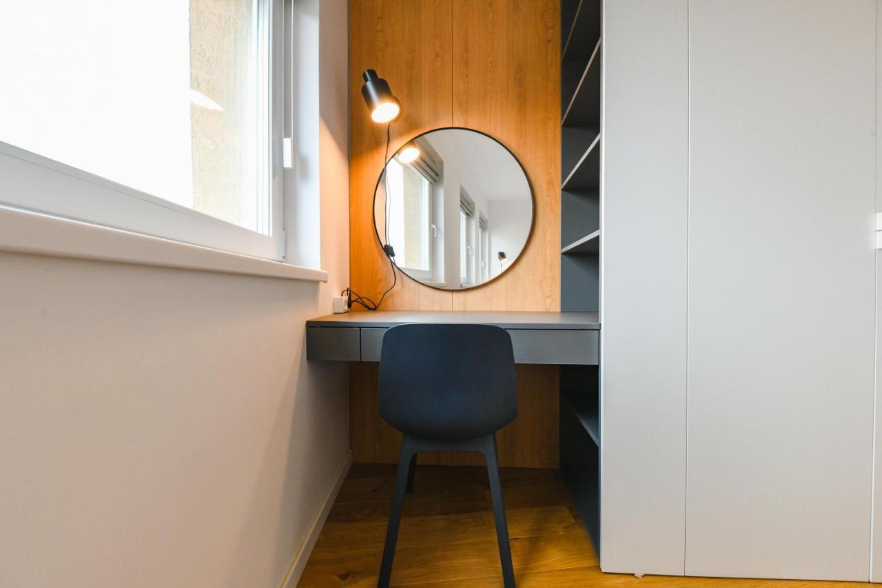 Charming 2 Bedroom Apartment Kluž Exteriér fotografie